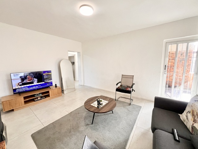 To Let 2 Bedroom Property for Rent in Richmond Estate Western Cape